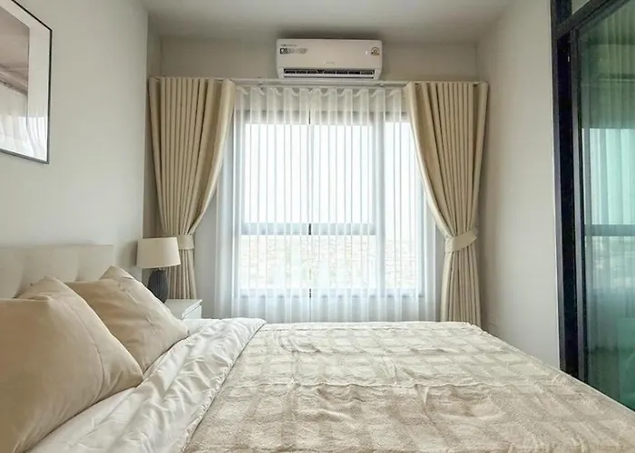New 1-bedroom For Rent 0 Meters From Bts Wutthakat * Bangkok