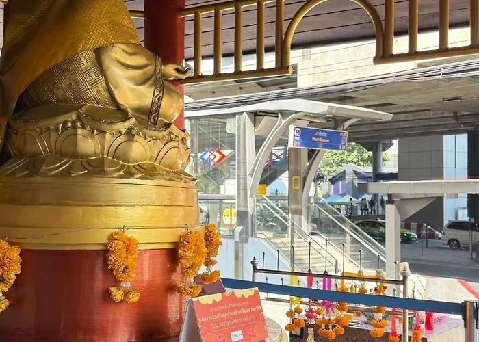 Appartement New 1-bedroom For Rent 0 Meters From Bts Wutthakat *
