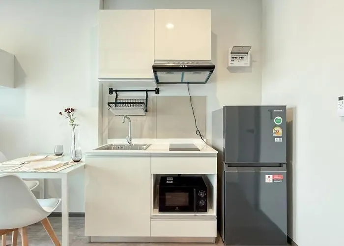 New 1-bedroom For Rent 0 Meters From Bts Wutthakat Bangkok